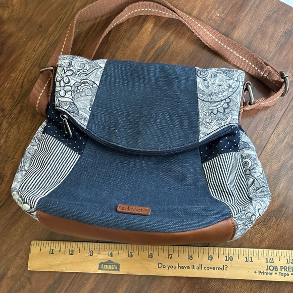 The Sak Sakroots Foldover Crossbody Bag blue denim Navy Desert - Picture 8 of 10